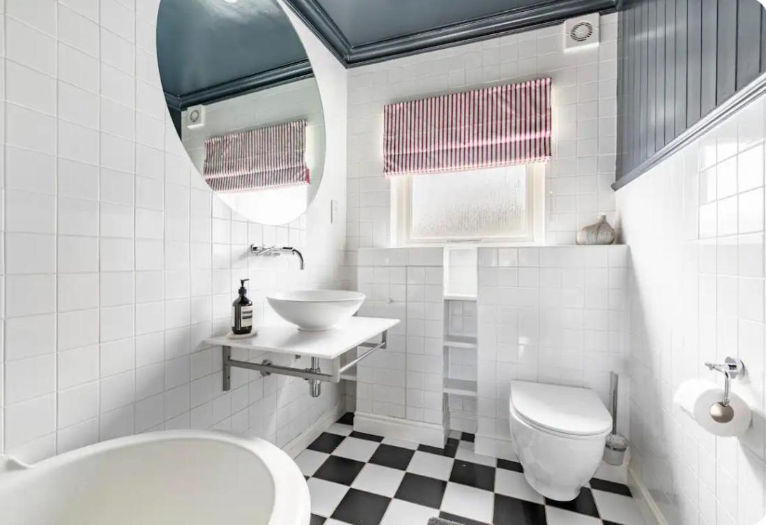 Magical Georgian Maisonette, Angel, Islington * Londra