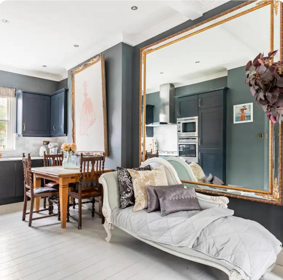 Magical Georgian Maisonette, Angel, Islington Appartamento Londra